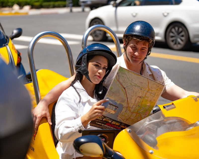 gps-talking-tour-cars-downtown-old-town