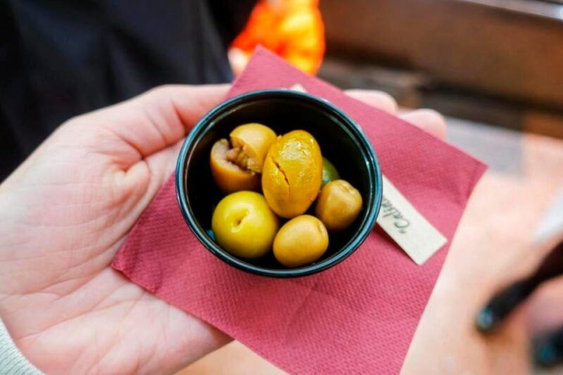 gracia-barcelona-private-bohemian-evening-food-experience