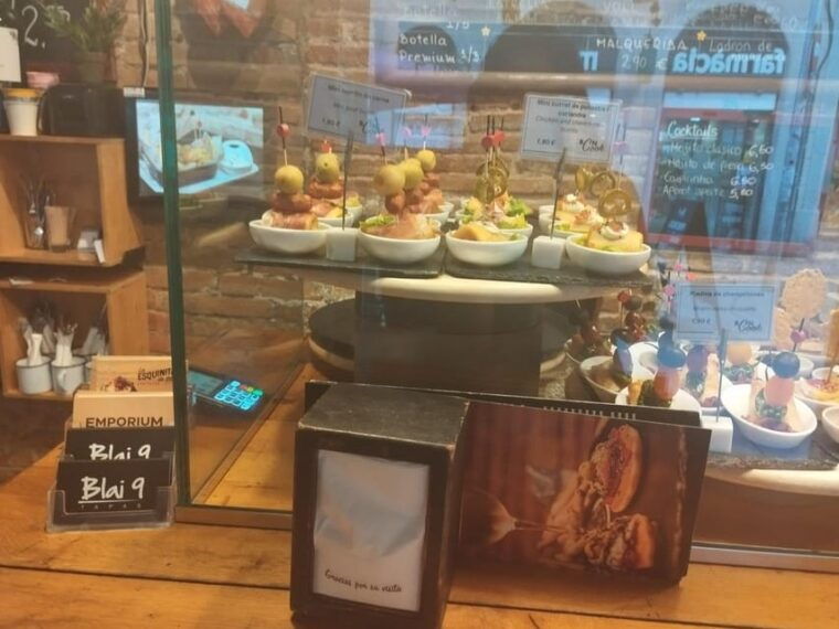 gracia-barcelona-private-bohemian-evening-food-experience