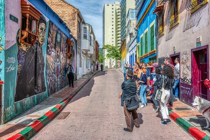 graffiti-tour-a-fascinating-walk-through-a-street-art-city