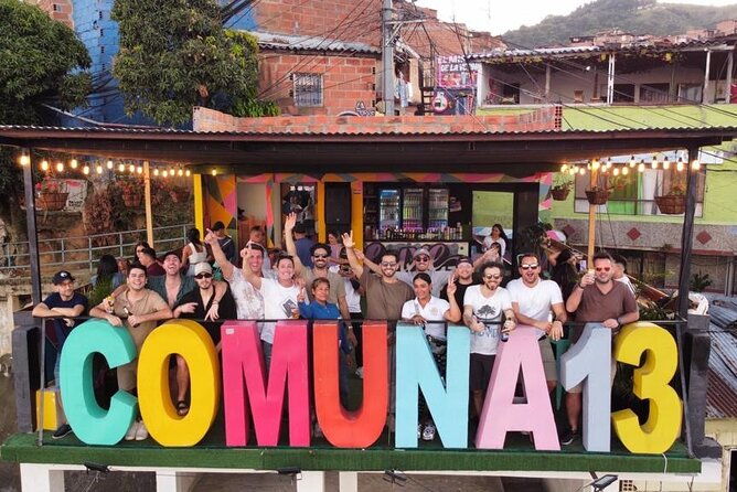 graffiti-tour-commune-13-guided-by-locals