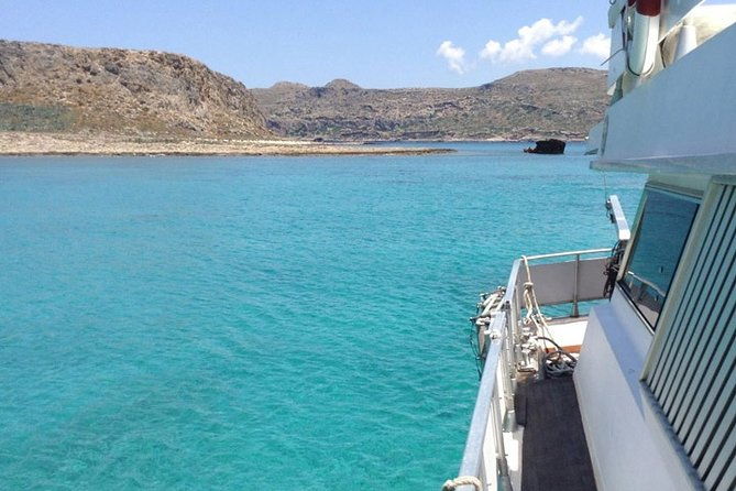 gramvousa-and-balos-boat-beach-lunch-on-crete