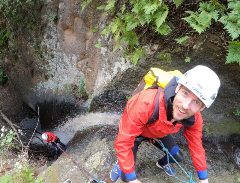 gran-canaria-canyoning-adventure-in-the-green-heart-jungle