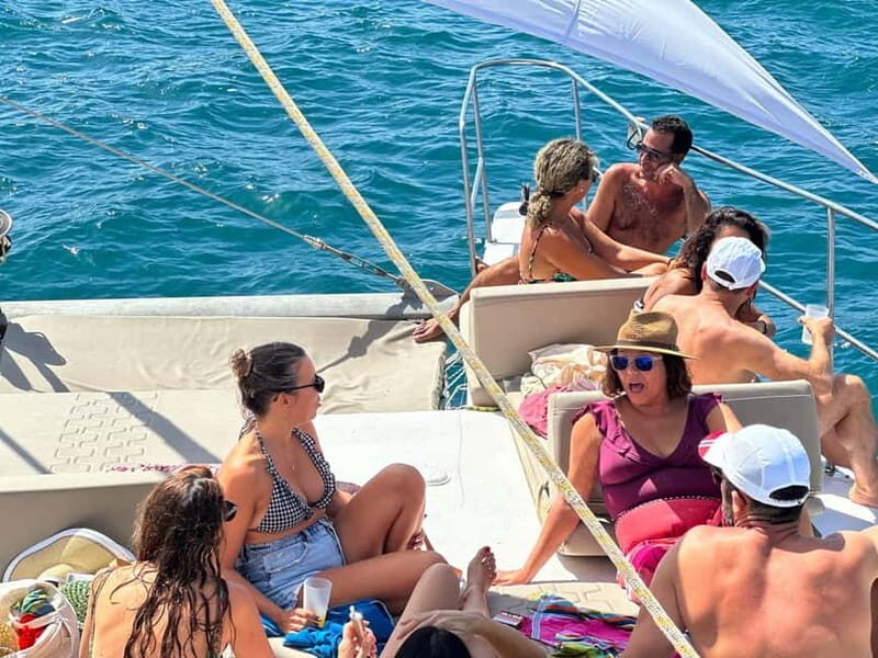 Gran Canaria: Catamaran Tour with Lunch and Drinks - Who Should Consider This Tour?  
