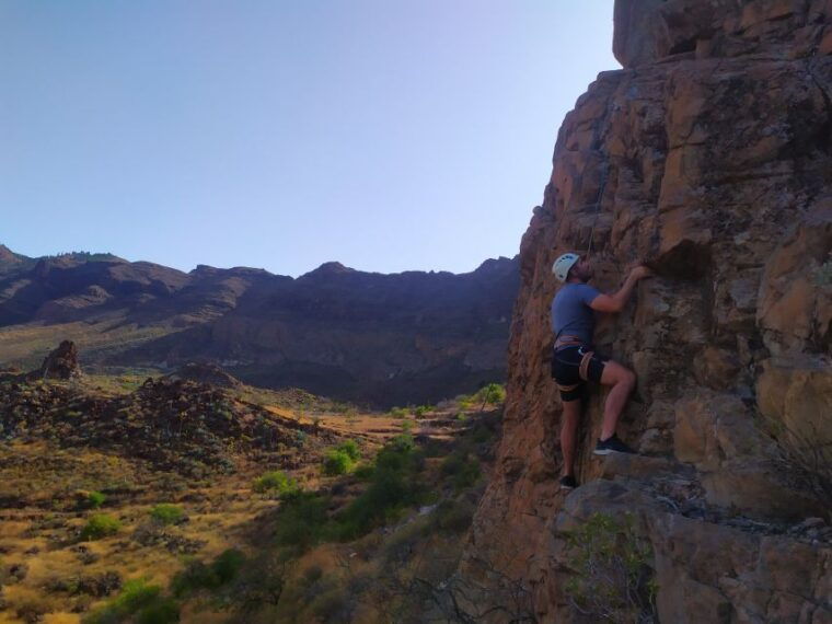 gran-canaria-zipline-and-mountaineering-tour