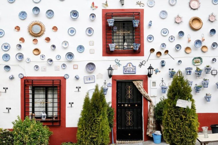 granada-2hour-tour-of-the-albaicin-sacromonte-premium