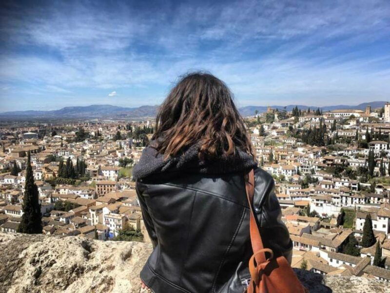 granada-albaicin-2-5-hour-tapas-drinks-walking-tour
