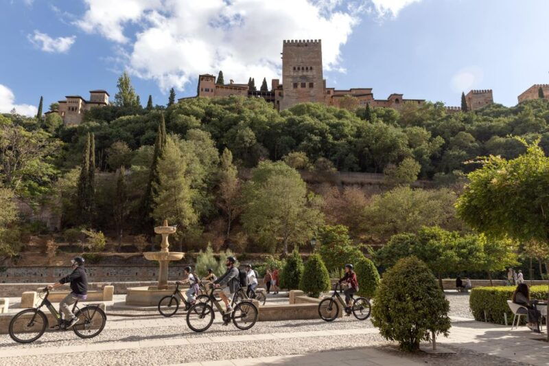 granada-albaicin-and-sacromonte-e-bike-tour