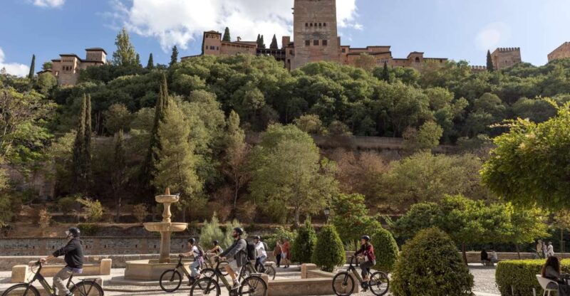granada-albaicin-and-sacromonte-e-bike-tour