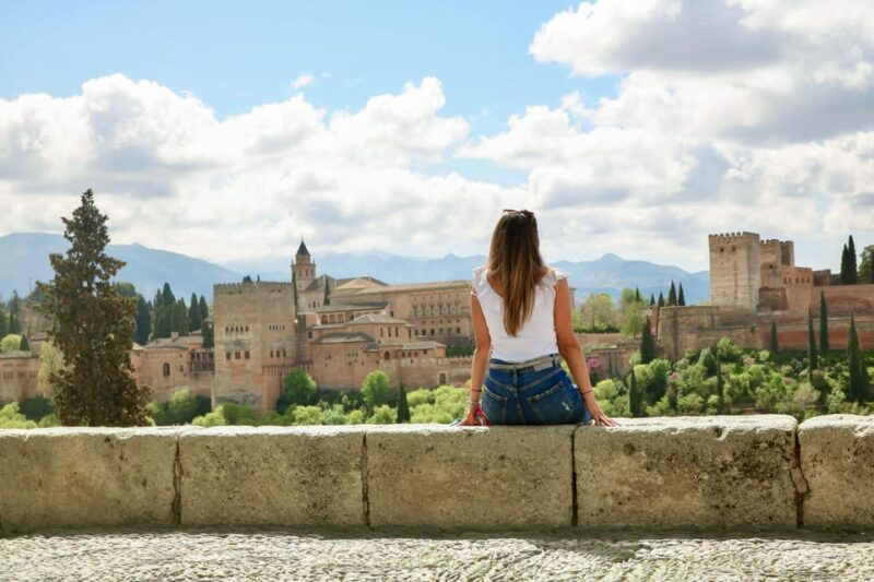 granada-albaicin-and-sacromonte-guided-private-walking-tour