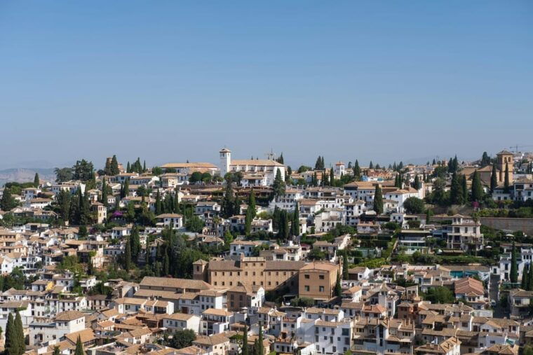 granada-albaicin-and-sacromonte-guided-private-walking-tour