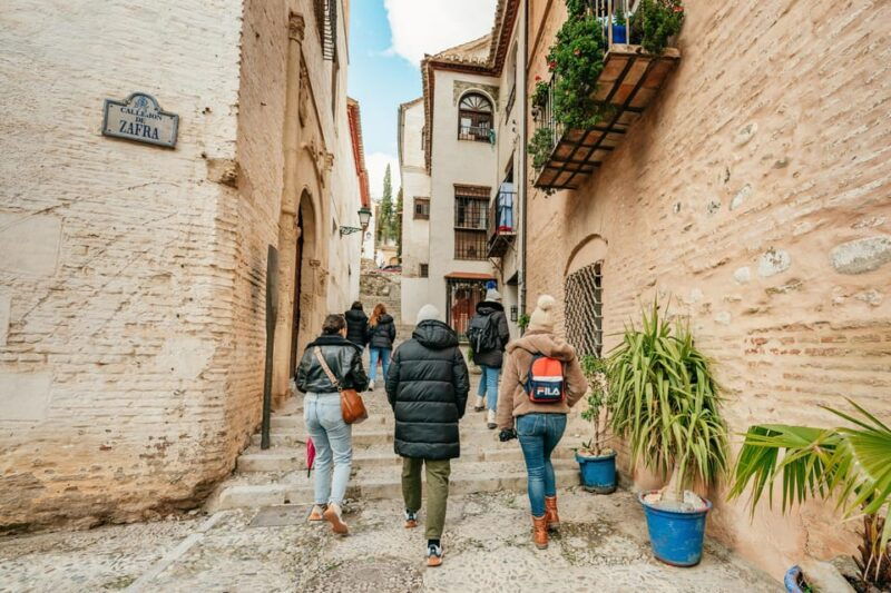 granada-albaicin-and-sacromonte-guided-sunset-walking-tour