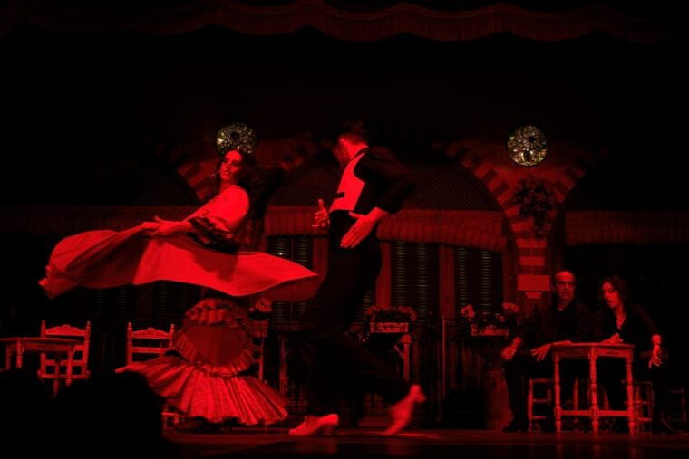granada-albaicin-and-sacromonte-sunset-tour-flamenco-show