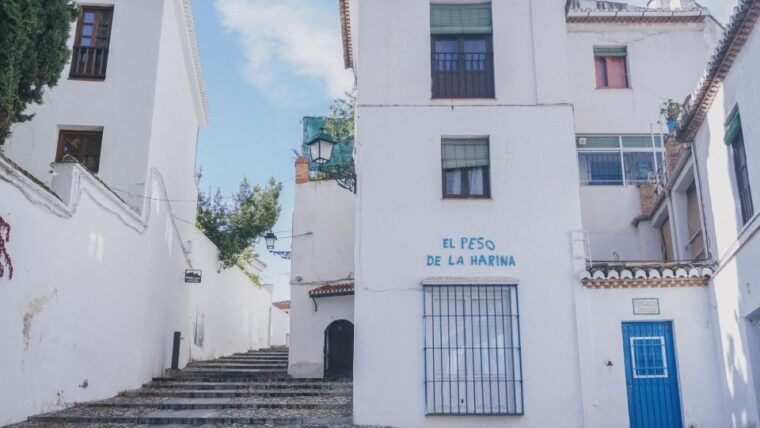 granada-albaicin-sacromonte-museum-of-caves-walking-tour