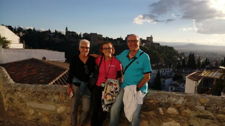granada-albaicin-sacromonte-museum-of-caves-walking-tour