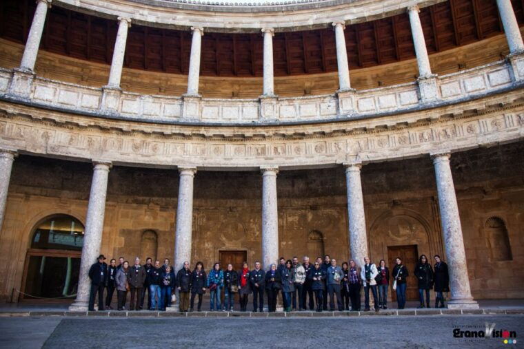 granada-alhambra-and-generalife-gardens-experience-tour