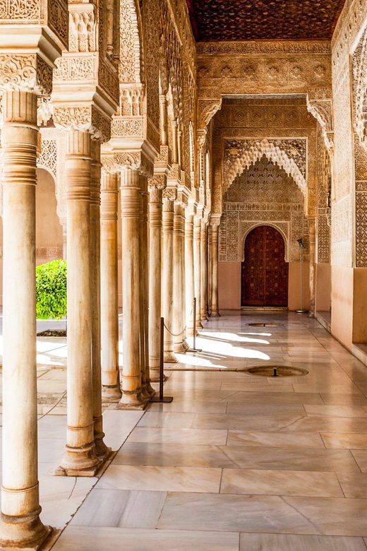 granada-alhambra-and-nasrid-palaces-entry-ticket