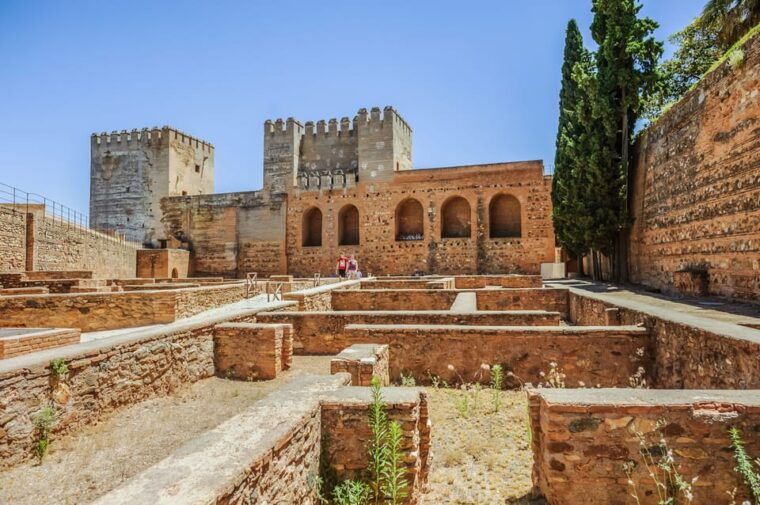 granada-alhambra-and-nasrid-palaces-entry-ticket