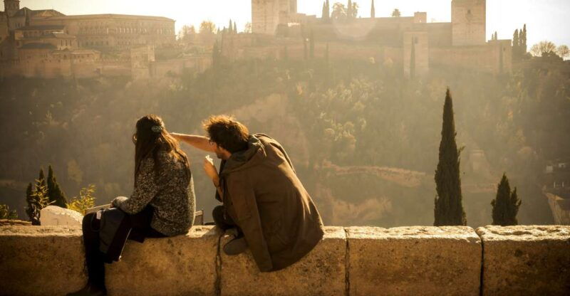 granada-alhambra-cathedral-royal-chapel-and-albayzin-tour