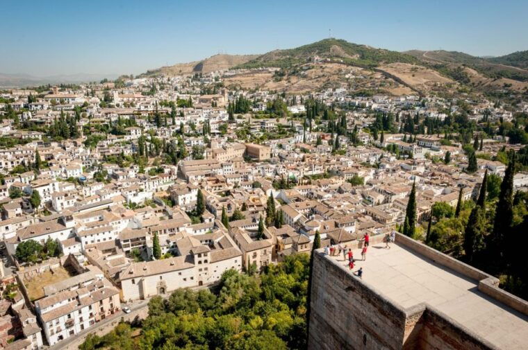 granada-alhambra-entry-ticket-with-audio-guide