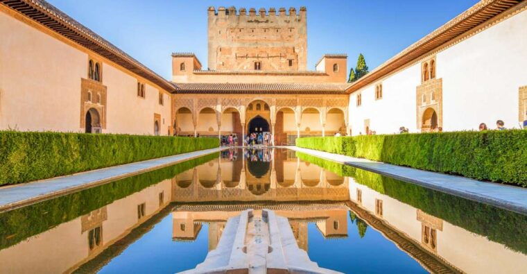 granada-alhambra-generalife-albaicin-private-tour