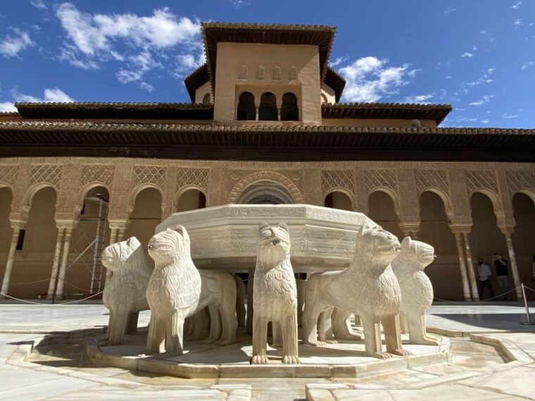 granada-alhambra-generalife-fast-track-guided-tour