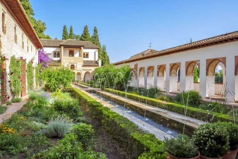 granada-alhambra-guided-tour-and-arabian-bath-and-massage