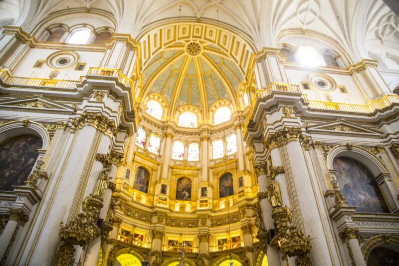 granada-alhambra-guided-tour-w-nasrid-palaces-city-pass