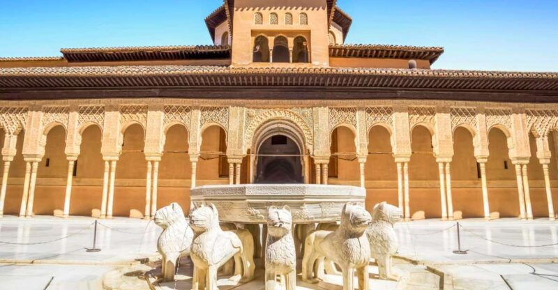 granada-alhambra-nasrid-palaces-and-generalife-tour