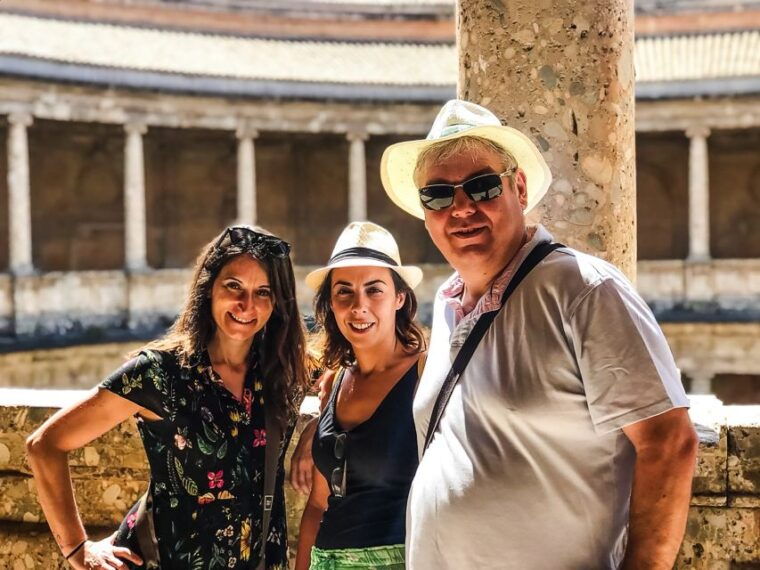 granada-alhambra-nasrid-palaces-tour-with-tickets