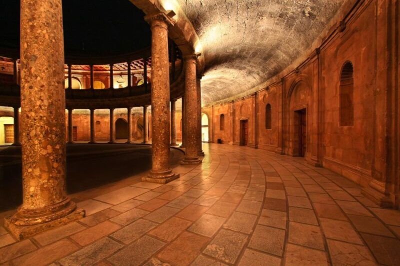 granada-alhambra-night-visit-entry-ticket