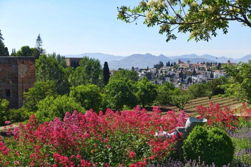 granada-alhambra-palace-guided-tour