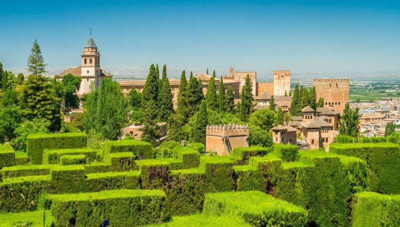 granada-alhambra-palace-guided-tour