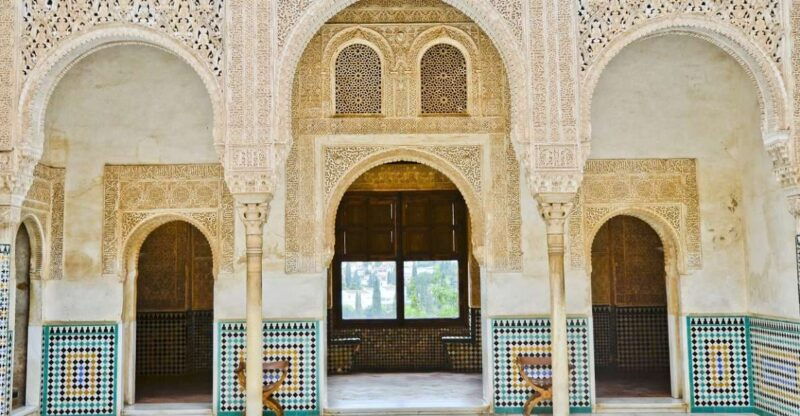 granada-alhambra-regular-tour
