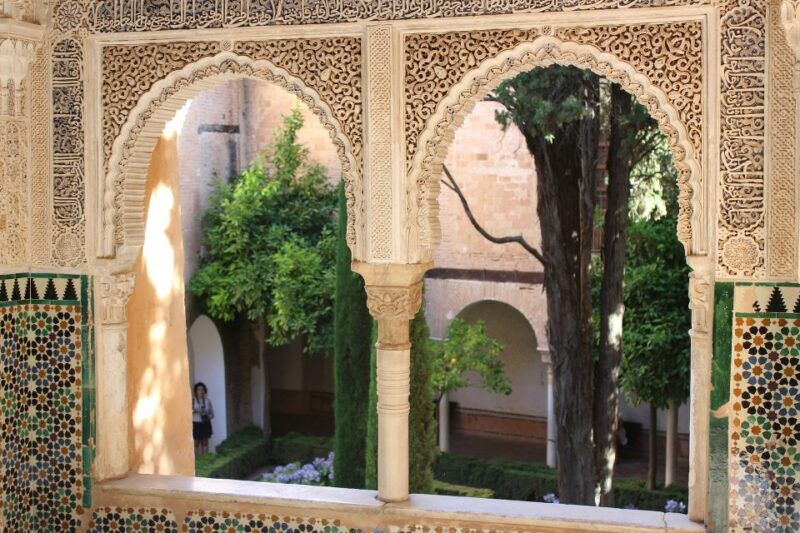 granada-alhambra-regular-tour