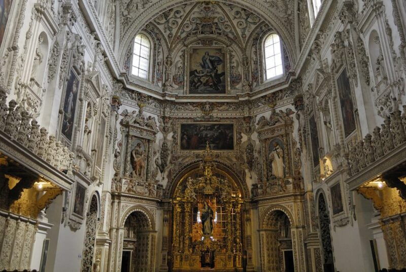granada-and-albaicin-historical-private-tour
