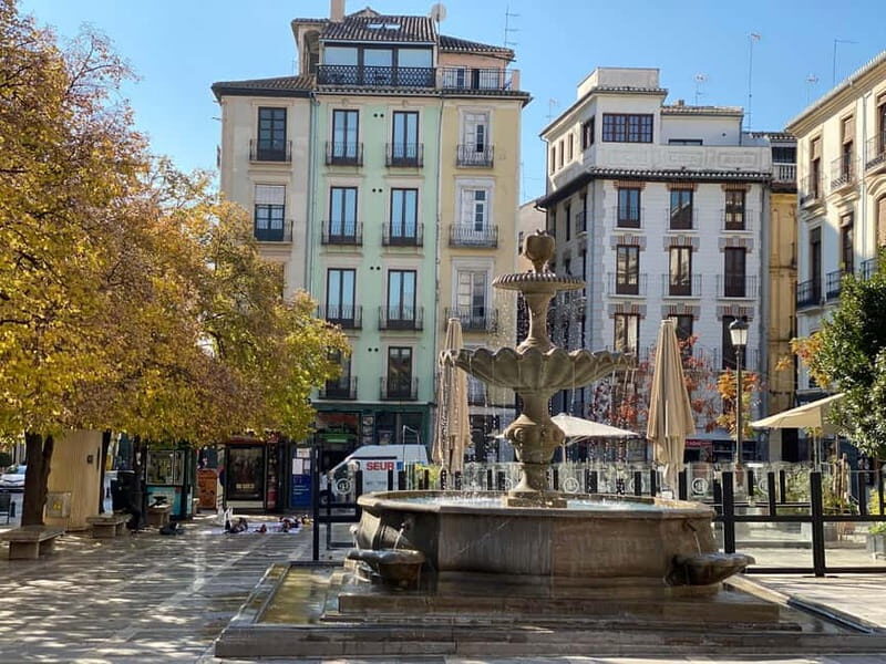 Granada: Arabic Monuments Guided Tour - Dar al-Horra Palace