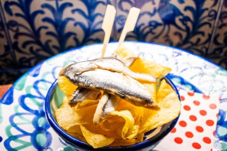 granada-authentic-and-intimate-flamenco-show-with-snacks