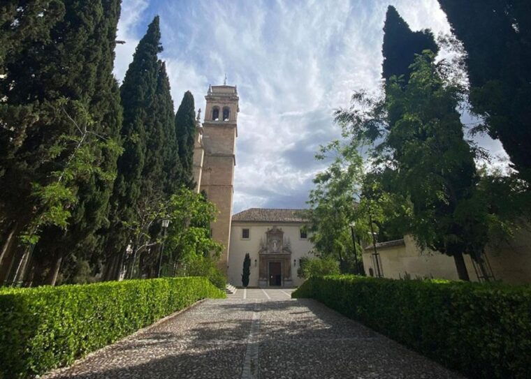 granada-cathedral-royal-chapel-5-monuments-combo-ticket