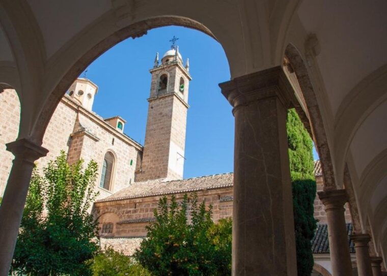 granada-cathedral-royal-chapel-5-monuments-combo-ticket