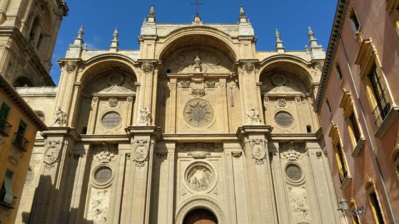 granada-cathedraroyal-chapel-albaicin-skip-the-line-tour