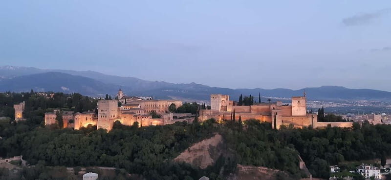 Granada: Church of San Nicolas and Tower Access Ticket - Visiting the Tower: Views, Photos, and Peace