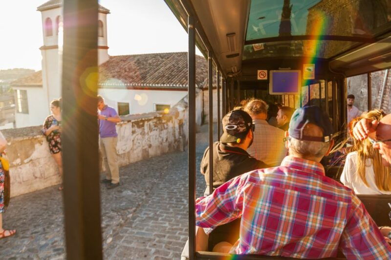 granada-city-train-1-or-2-day-hop-on-hop-off-ticket