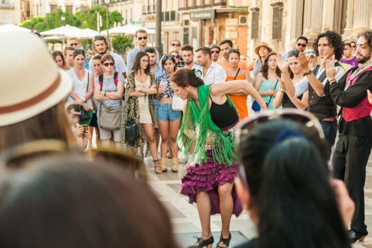 granada-city-train-1-or-2-day-hop-on-hop-off-ticket