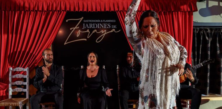 granada-flamenco-show-in-albaycin-jardines-de-zoraya