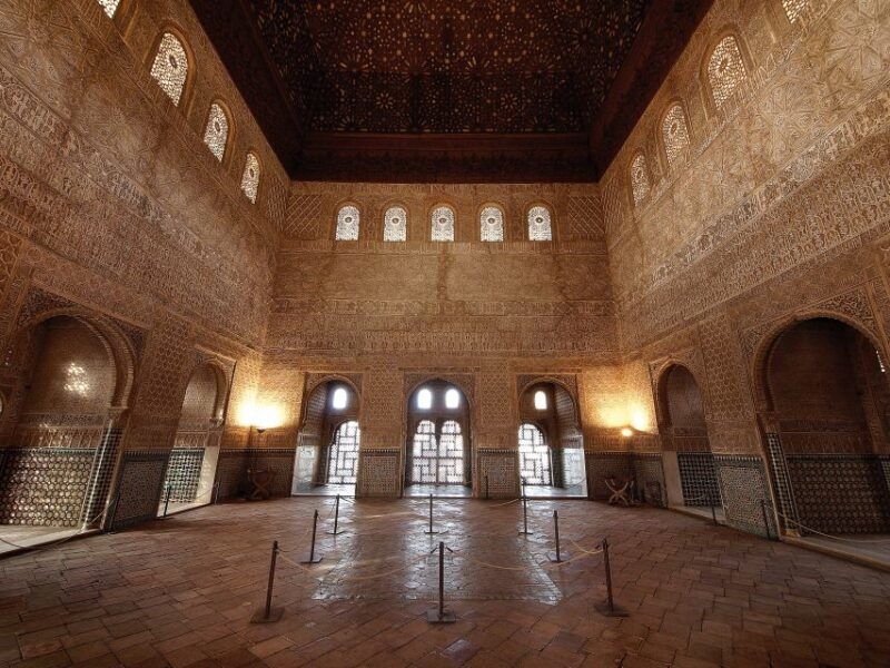 granada-full-day-alhambra-general-albayzin-and-sacromonte