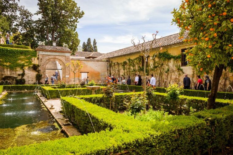 granada-full-day-from-costa-del-sol