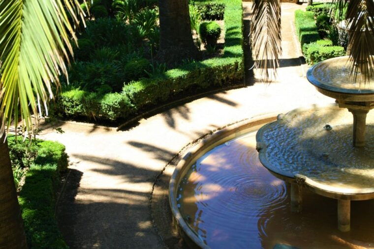 granada-gardens-of-carmenes-guided-tour