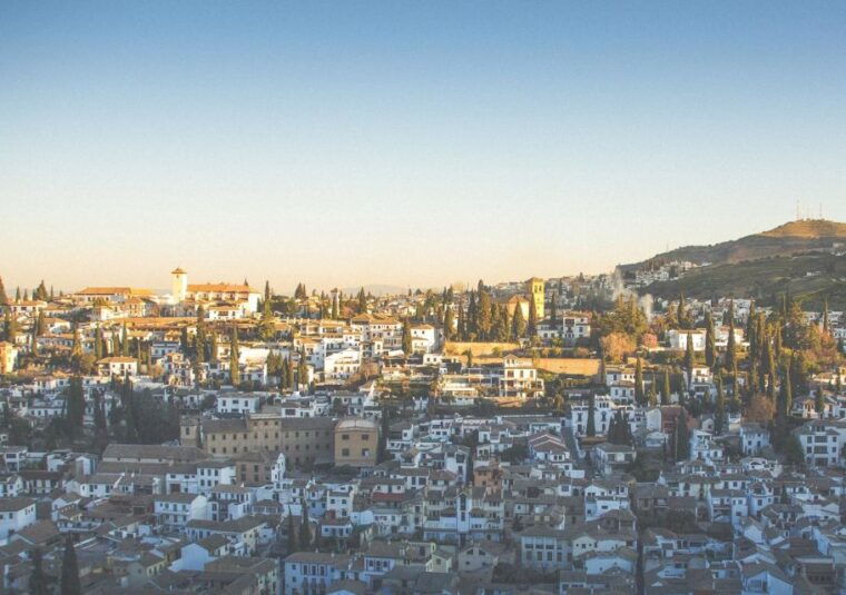 granada-half-day-4-neighborhoods-4-cultures-private-tour