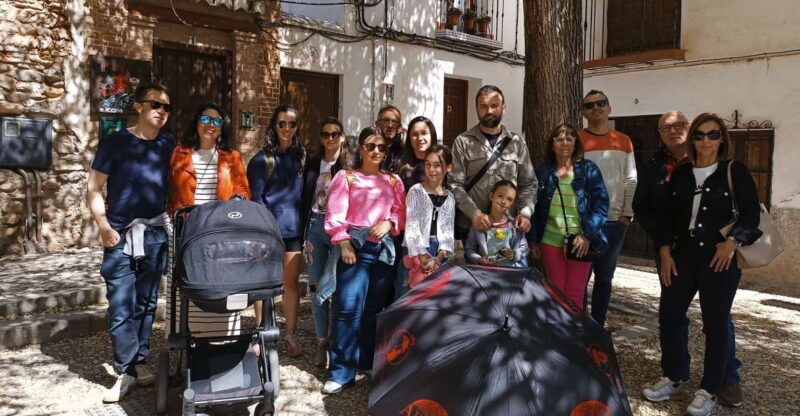 granada-historic-center-and-lower-albaicin-walking-tour